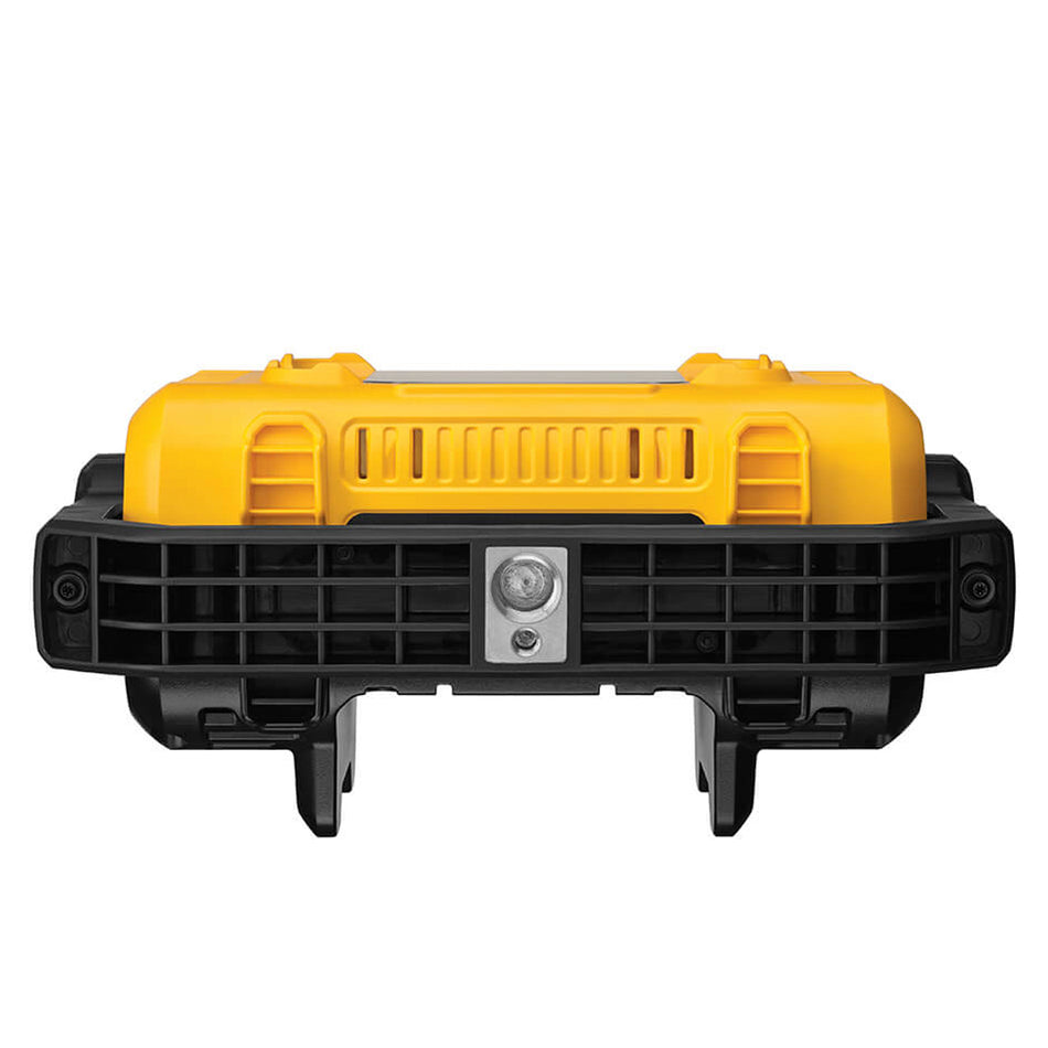 DeWALT-DeWALT 18V XR Compact Task Light - 3 brightness settings, 2000 lumens, multi position handle, tripod mounting-Heat Gun-