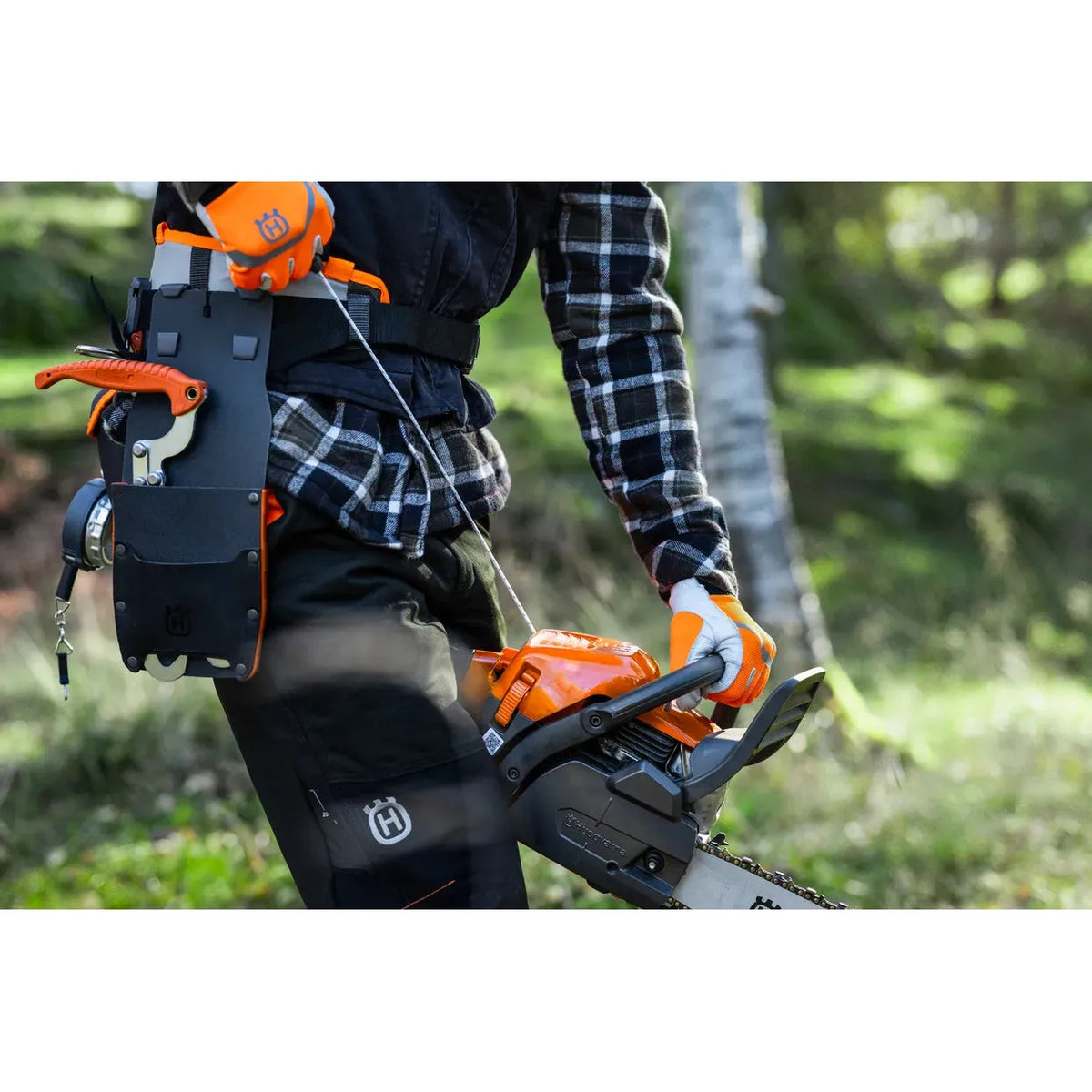 Husqvarna-Husqvarna 445S Chainsaw - Robust and versatile chainsaw with Smart Start®. A cutting experience that lasts.-Chainsaw-