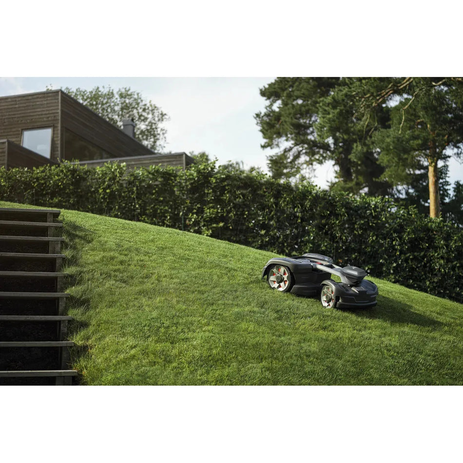 Husqvarna-Husqvarna Automower® 435X AWD EPOS - Wire free AWD robotic mower that masters steep slopes up to 70%.-Automower-