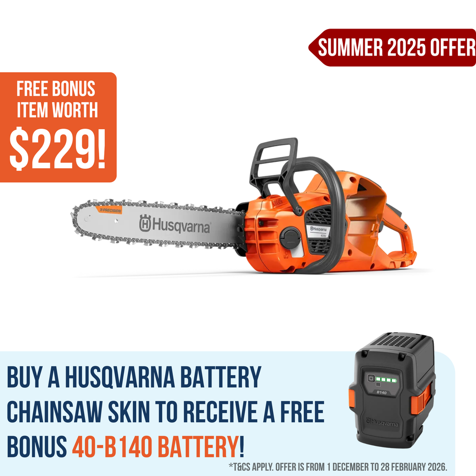 Husqvarna 435i Battery Chainsaw - All-round and weatherproof chainsaw with premium cutting performance.