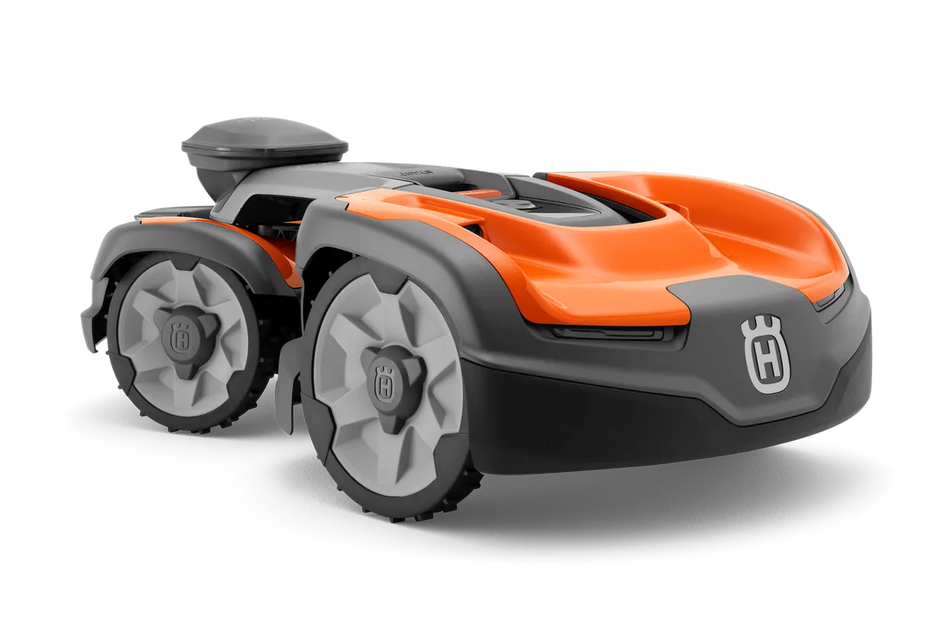 Husqvarna Automower® 535 AWD EPOS® - Wire free robotic mower with all-wheel-drive for steep slopes up to 70%.