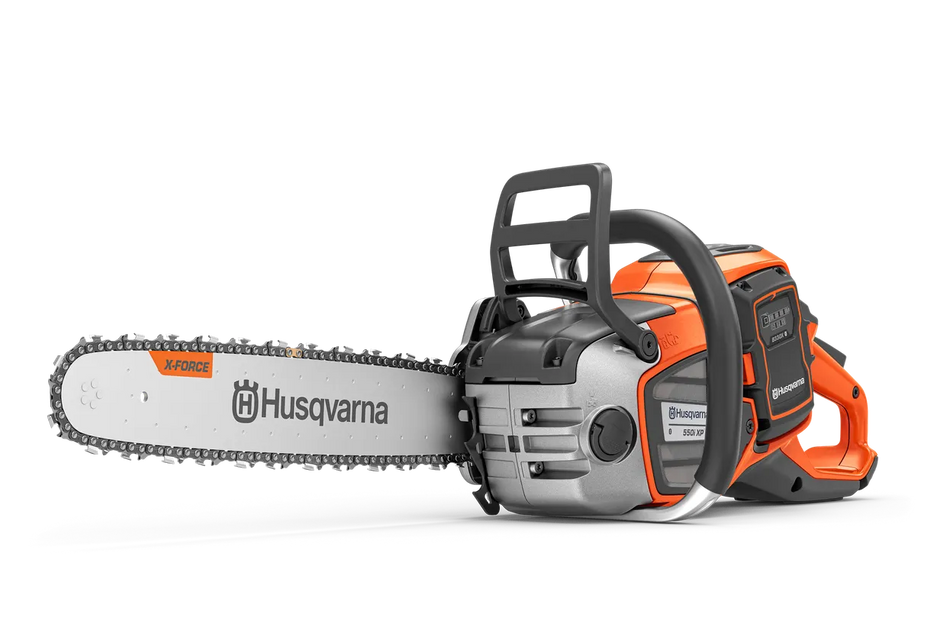 Husqvarna 550i XP® Battery Chainsaw - Power or agility, a professional chainsaw with two battery options.