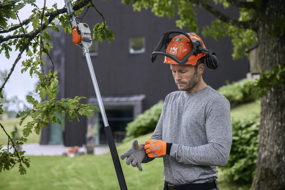 Husqvarna Functional Light Vent Gloves - Thin ventilated gloves with good grip.