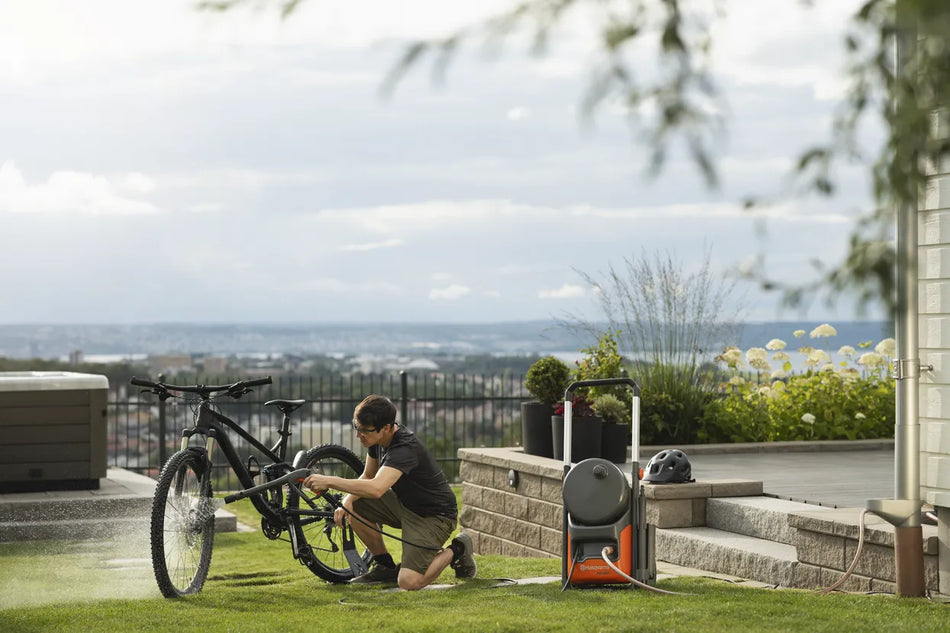 Husqvarna PW 350 High-Pressure Washer