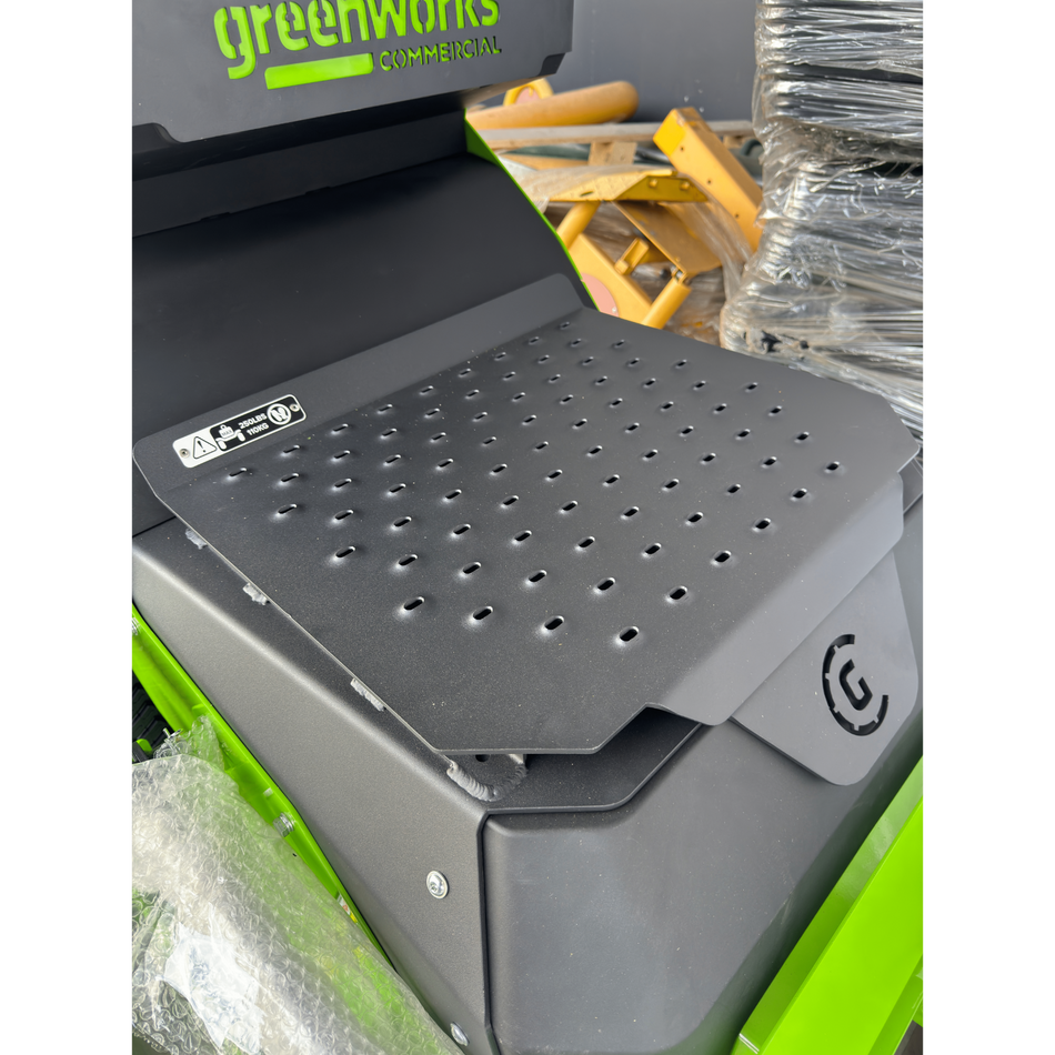 Greenworks OptimusZ 32'' Zero Turn - Commercial 8kWh Stand-On Zero Turn, 5hours runtime, 4G GPS connectivity!