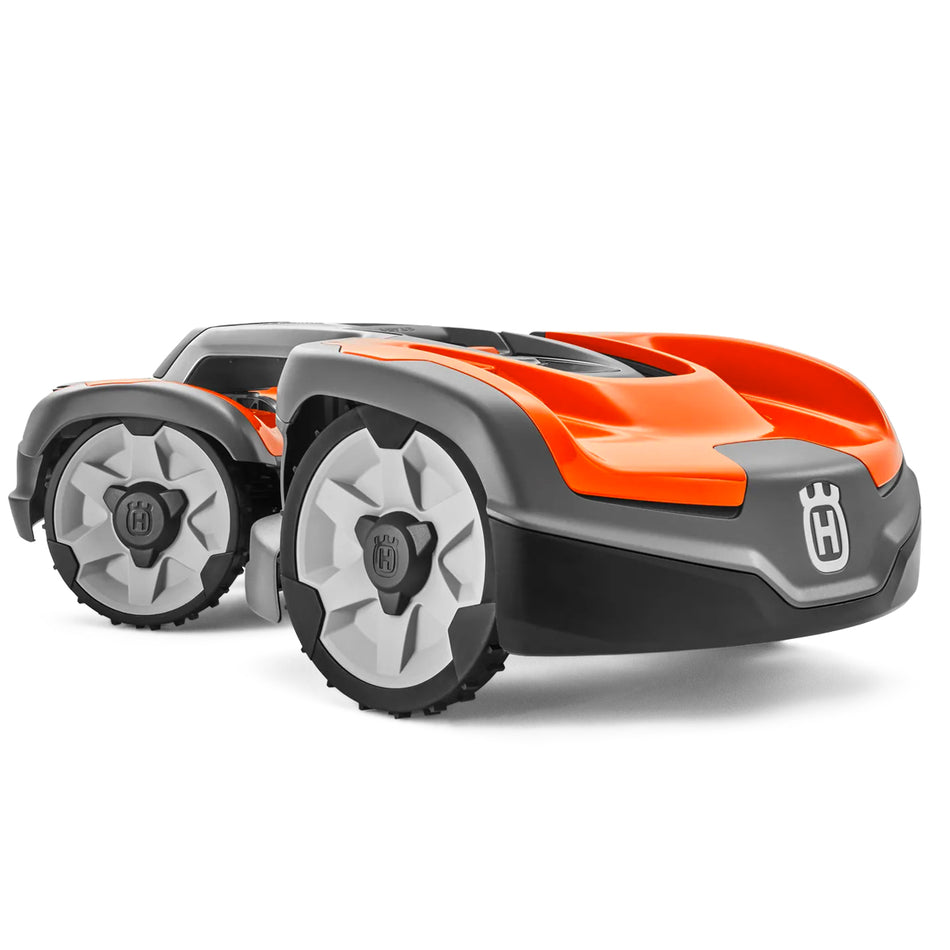 Husqvarna Automower AM535 AWD - Advanced robotic mower with All-Wheel-Drive developed for Professional Use