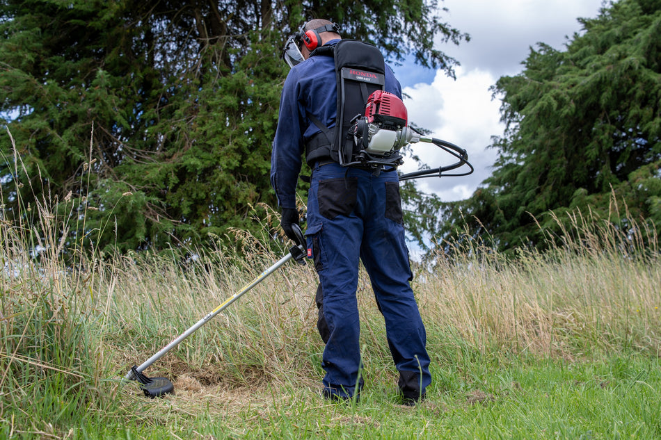 Honda UMR435T 35cc 4-Stroke Backpack Brushcutter