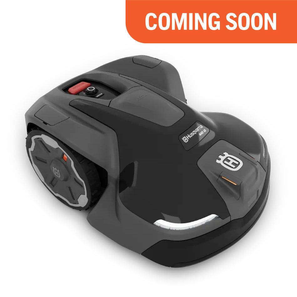 Husqvarna Automower® 440 iQ - Large lawn performance, effortlessly delivered – up to 2 acres / 8,000 m² capacity.