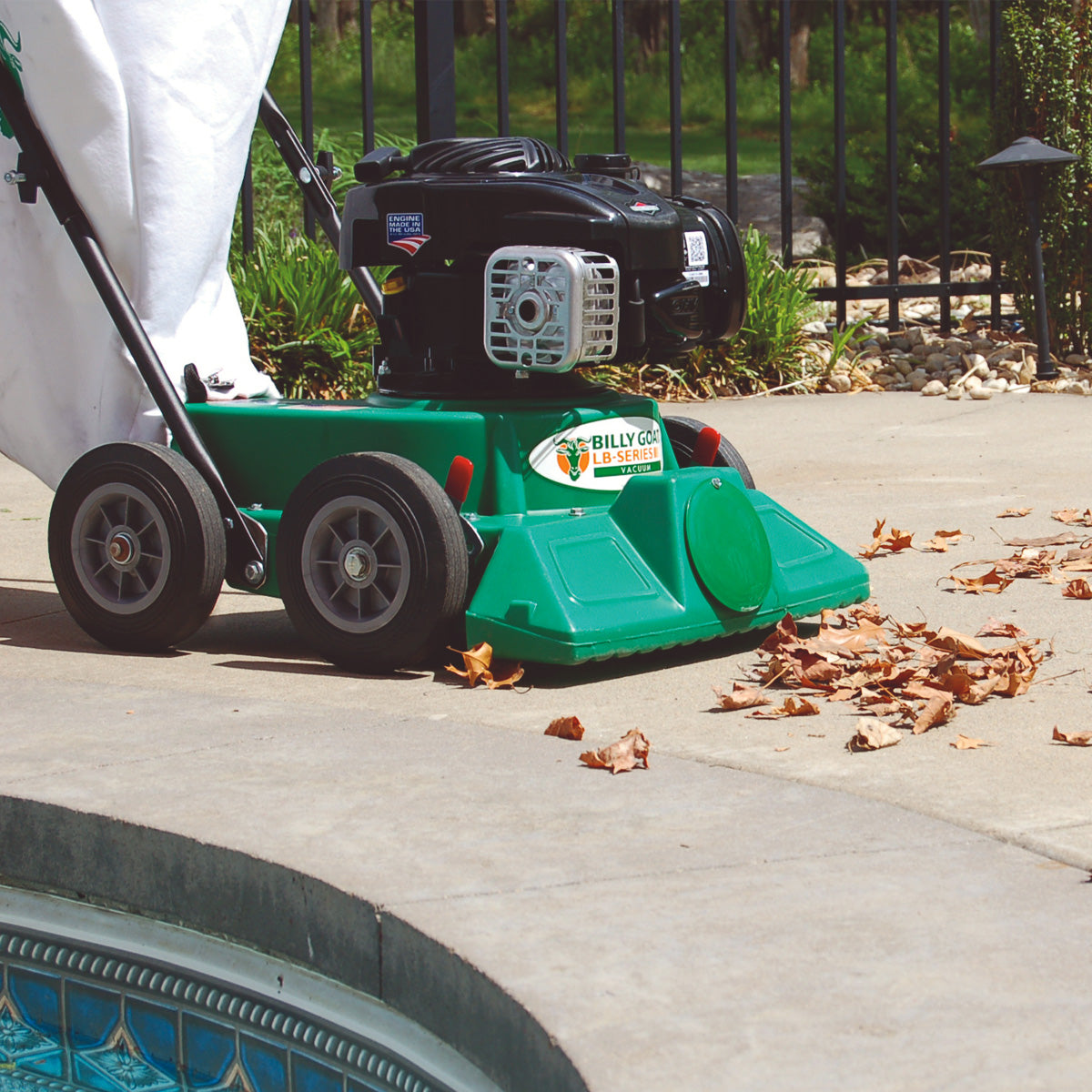 Billy Goat-Billy Goat LB352 Vacuum - A light and maneuverable entry level vacuum featuring superior suction!-Outdoor Vacuum Cleaner-