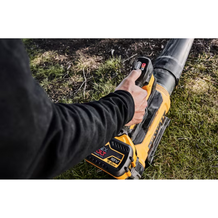 DeWALT-DeWALT 54V XR FLEXVOLT Pro Axial Blower - Features a brushless motor for a quiet operation and an excellent power-to-weight ratio.-Blower-