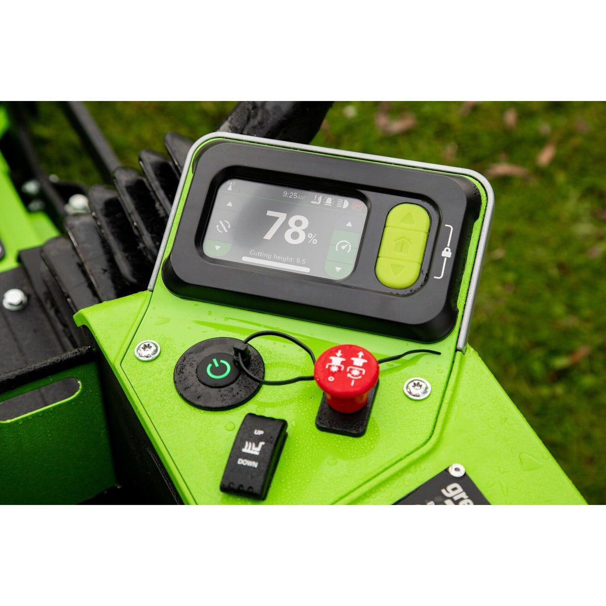 Greenworks-Greenworks OZ972R 82V OptimusZ 72'' Ride-On Zero Turn Mower (36kWh) [7405207AU] - Rear Discharge-Battery Powered Zero Turn-