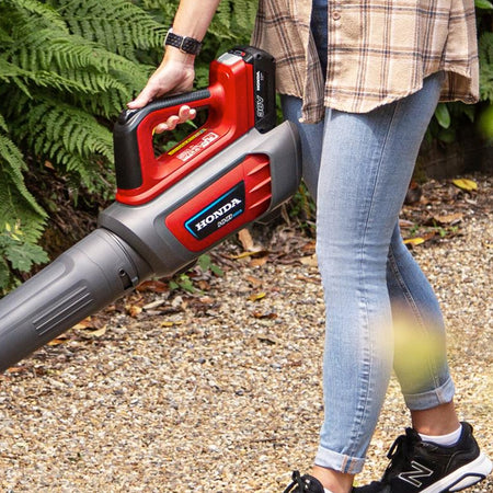 Honda-Honda HHB36BXB Domestic Blower - Powerful lightweight battery blower with full variable speed control!-Blower-