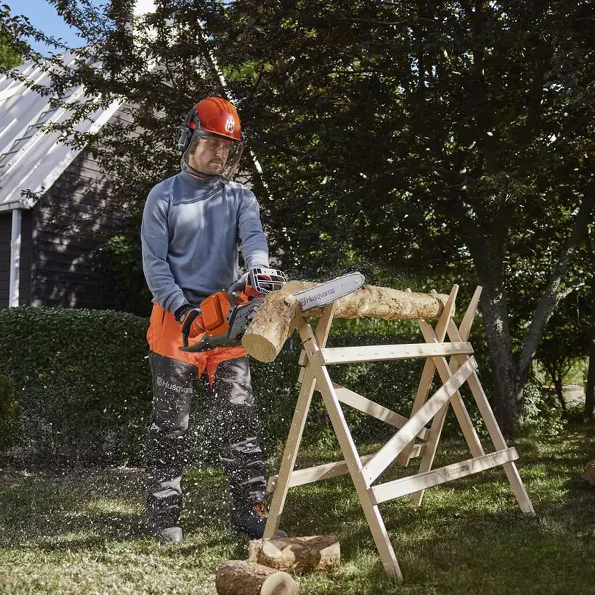 Husqvarna-Husqvarna 240i Battery Chainsaw - *Brand New* Powerful battery saw for the homeowner with 16" bar!-Battery Chainsaw-