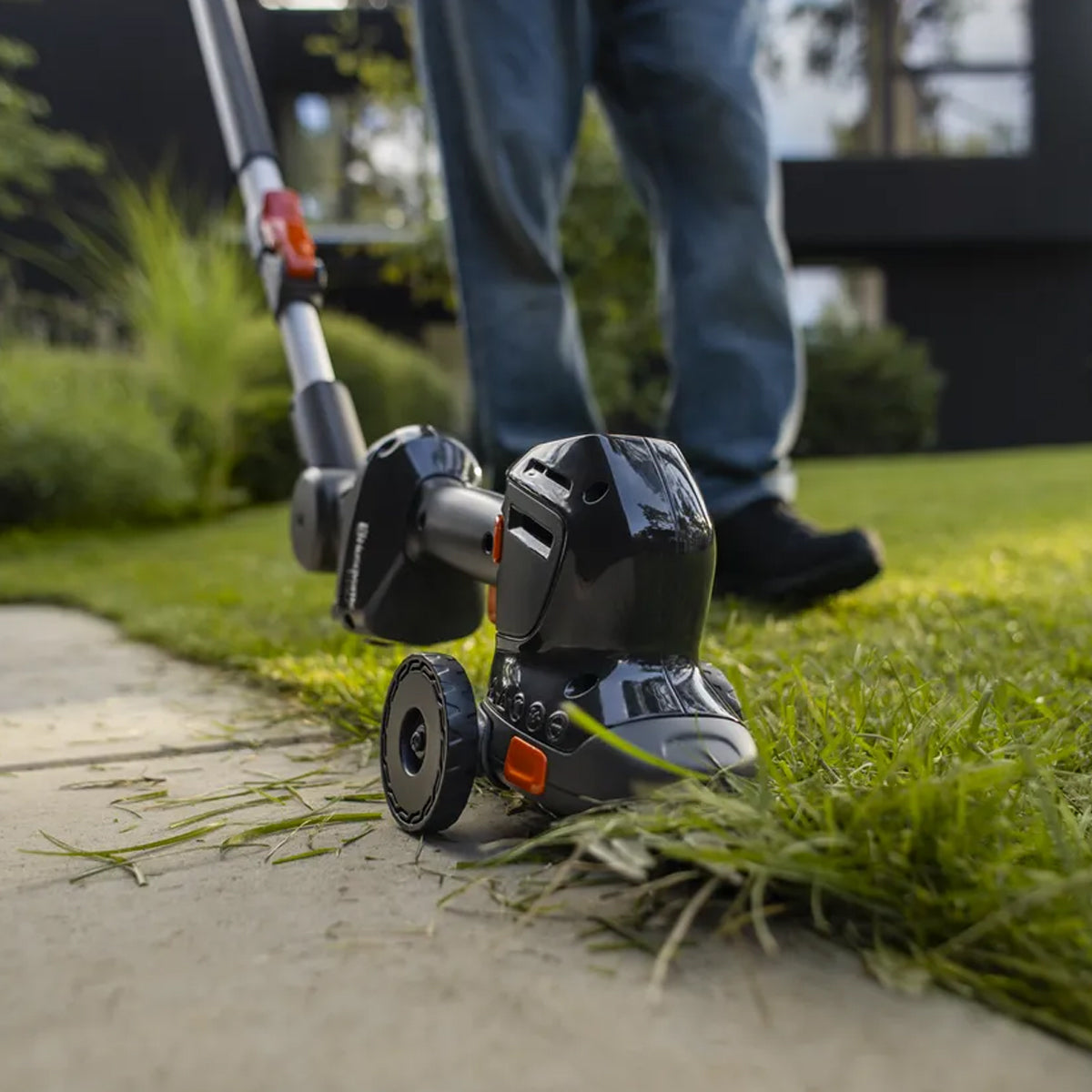 Husqvarna-Husqvarna Aspire Shrub Shear + Pole 18V - Battery-powered multi-tool for trimming grass edges, shaping bushes & edges-Shear + Pole Kit-