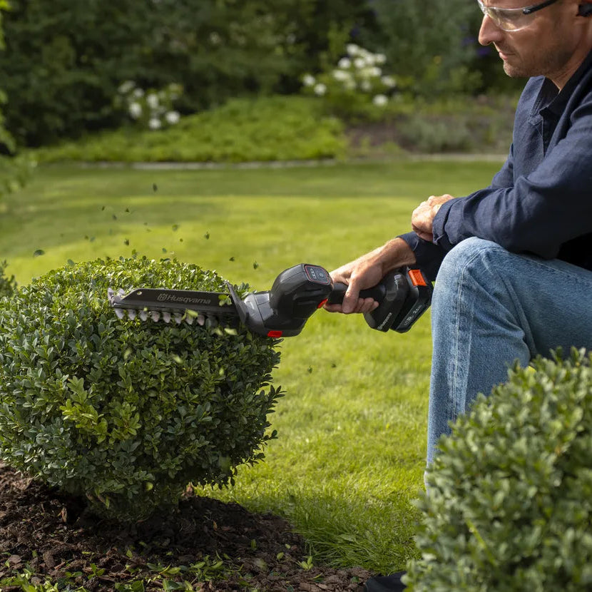 Husqvarna-Husqvarna Aspire™ Shrub Shear 18V-Shrub Shear-