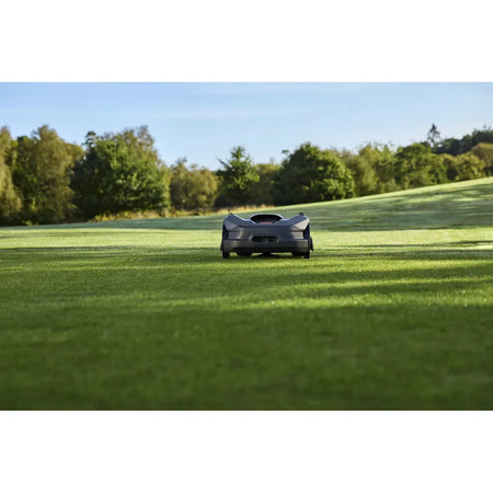 Husqvarna-Husqvarna Automower® 580L EPOS® - Wire free robotic mower for precision mowing of golf courses.-Automower-