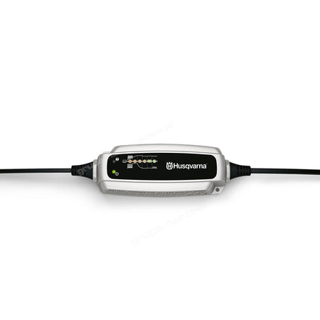 Husqvarna-Husqvarna Battery Charger BC 0.8 - For all 12V lead-acid batteries, charging up to 100Ah, short circuit proof-Battery Charger-