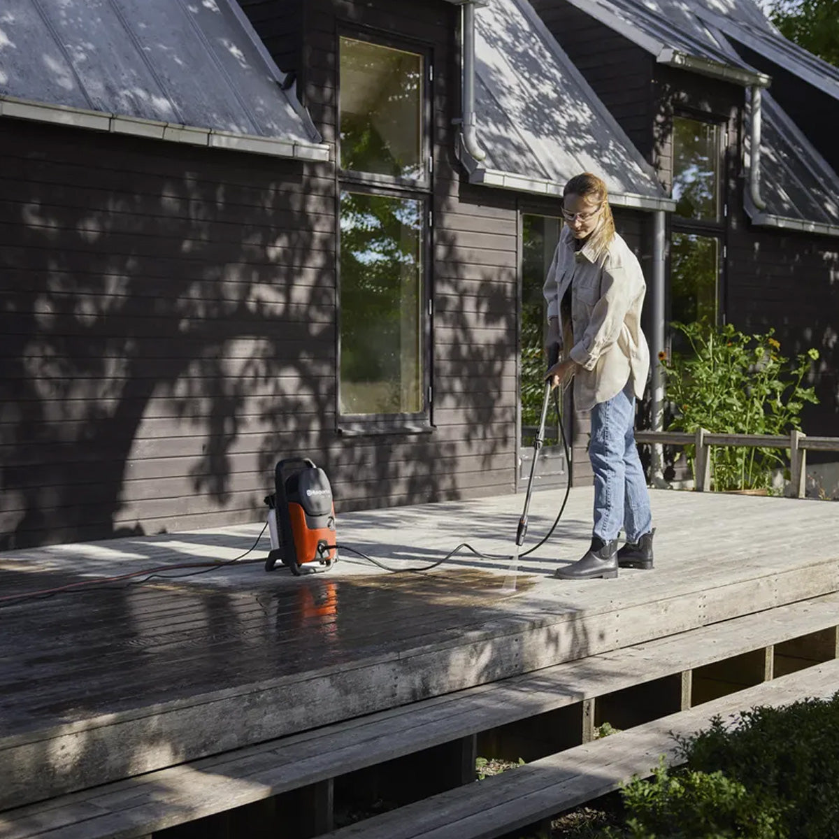 Husqvarna-Husqvarna PW130 Pressure Washer - 130 bar max. pressure, 6m hose, 1.5kW power output!-Pressure Washer-