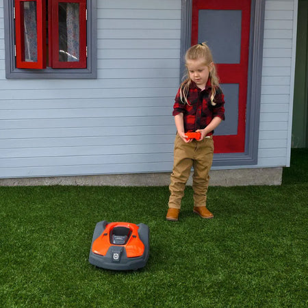 Husqvarna-Husqvarna Toy Automower® - Batteries Included!-Toy Automower-